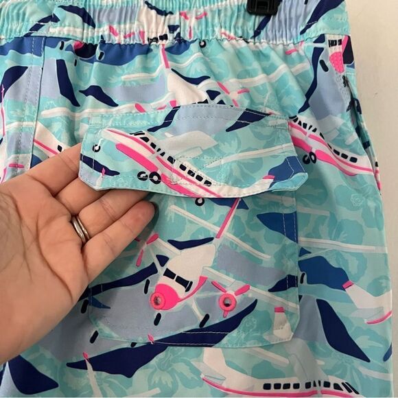 Vineyard Vines Boys Chappy Airplane Print Swim Trunks With Stretch in Jake Blue - Picture 11 of 12